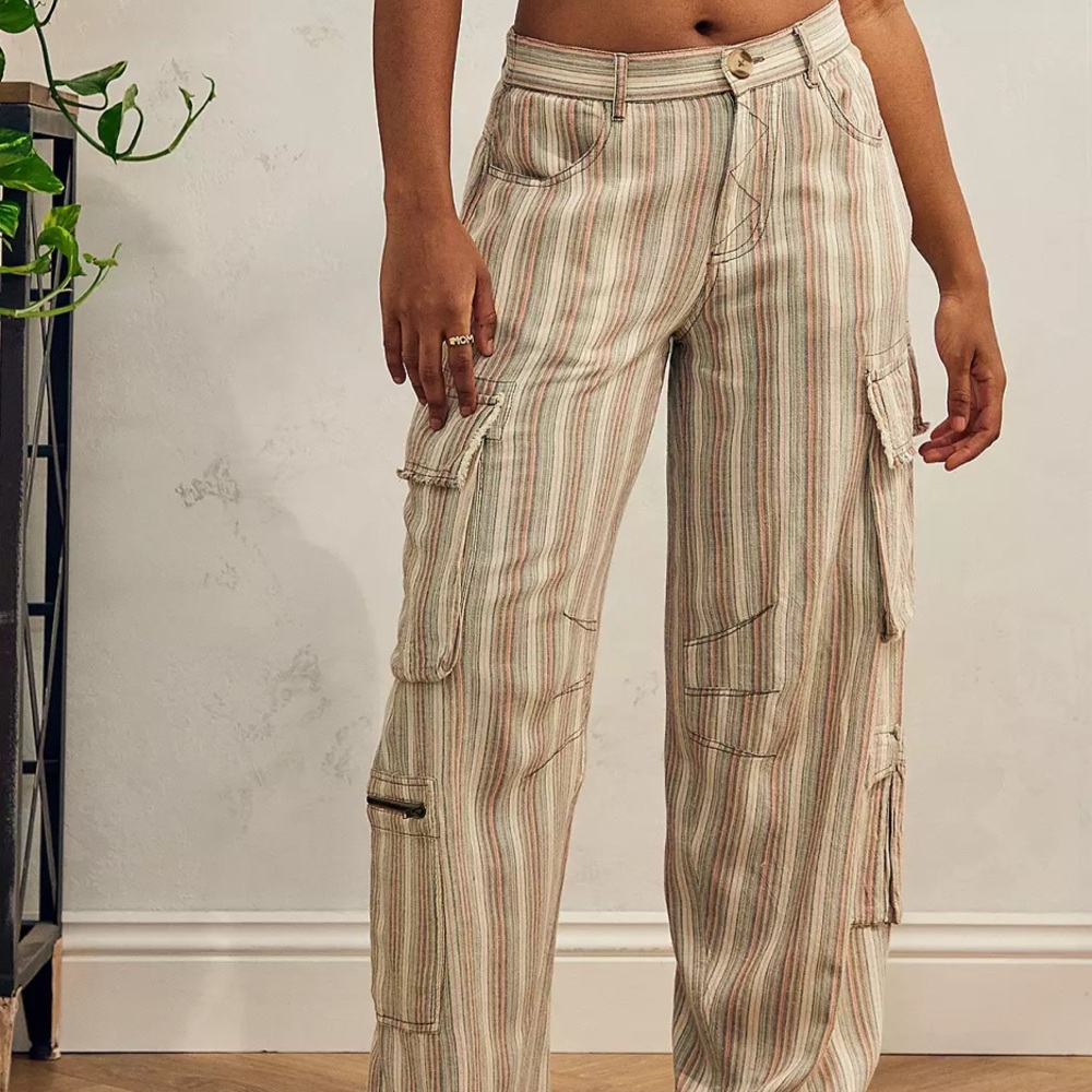 Urban Outfitters Alexandra Linen Cargo Pants XS Festival Stripes Vacation Resort